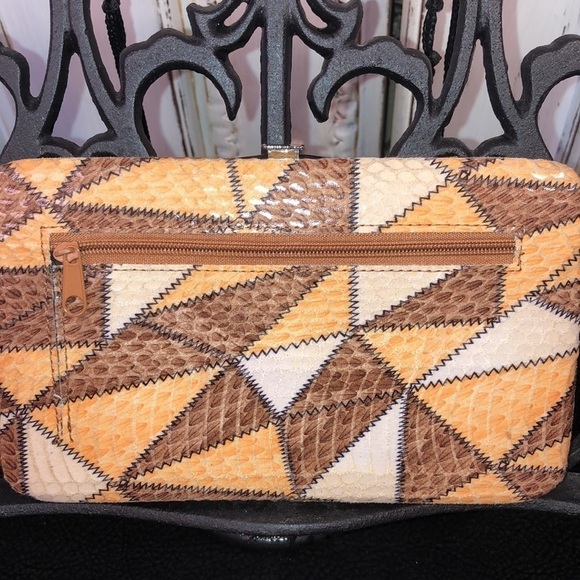 VINTAGE Faux Snake Skin Patchwork Wallet - Picture 2 of 7